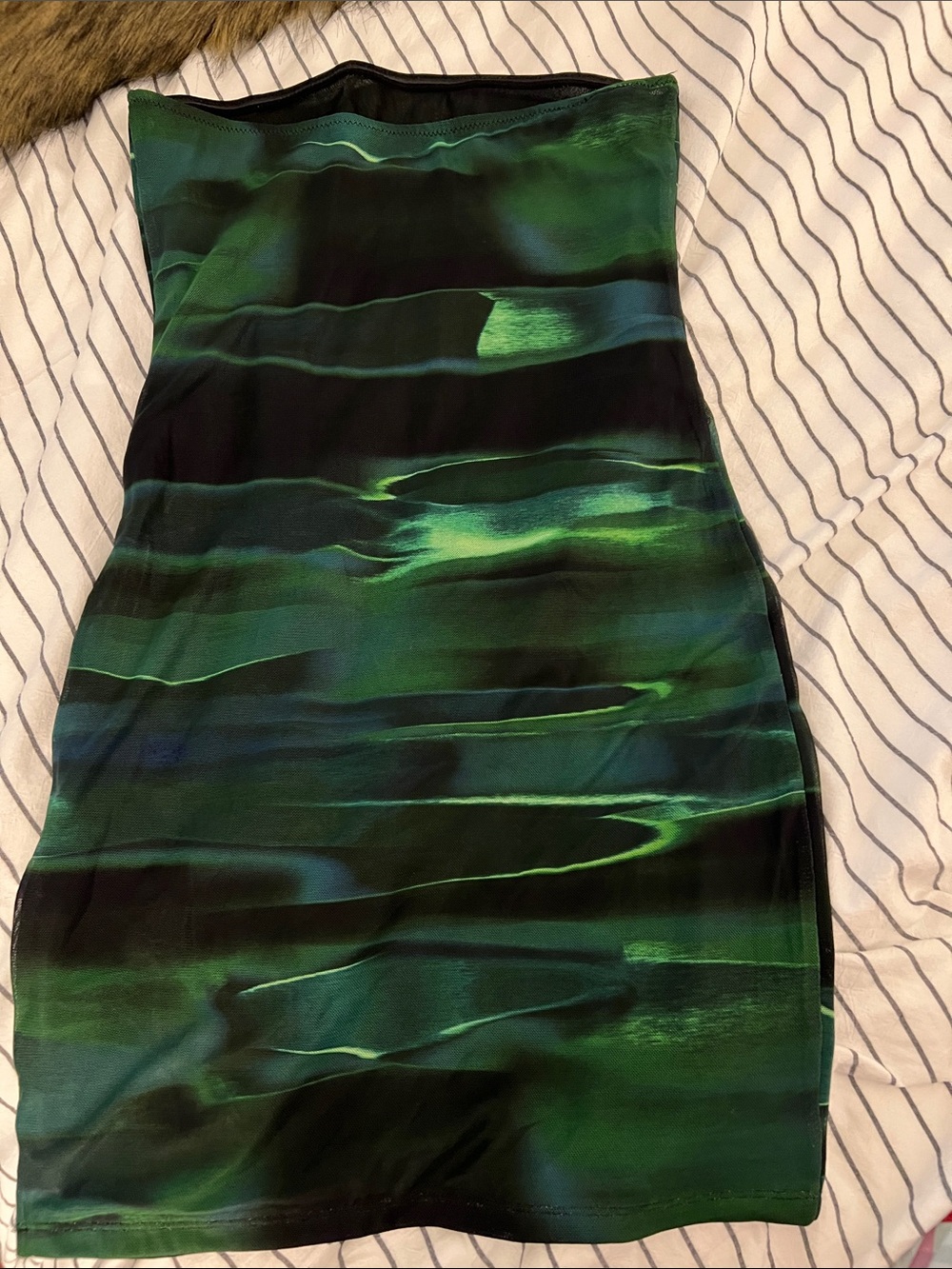 White Fox Boutique Strapless Black & Green Abstract Bodycon Dress